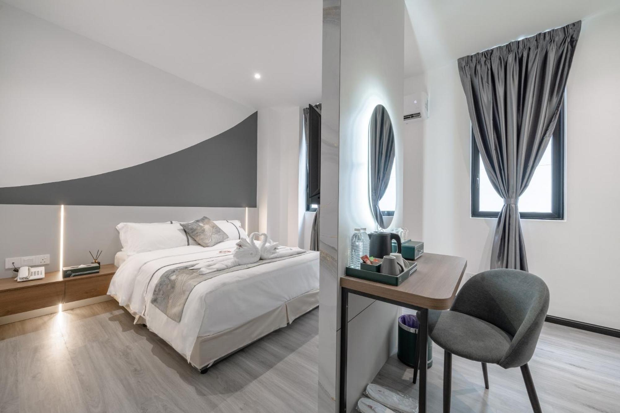 Saturn Hotel George Town Buitenkant foto